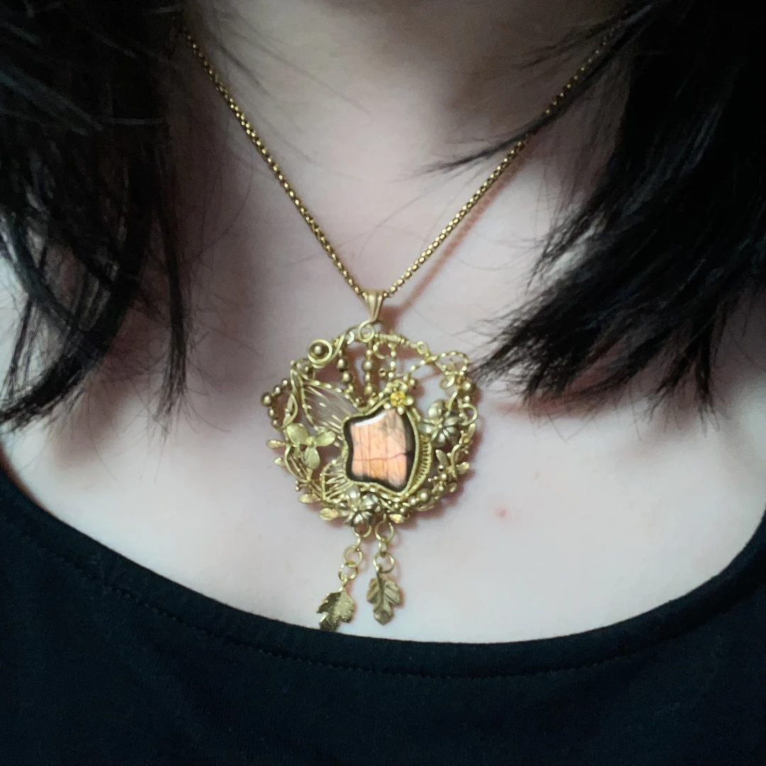 黄铜手工制作蝶恋花设计款颈饰首饰编织（可碰水）