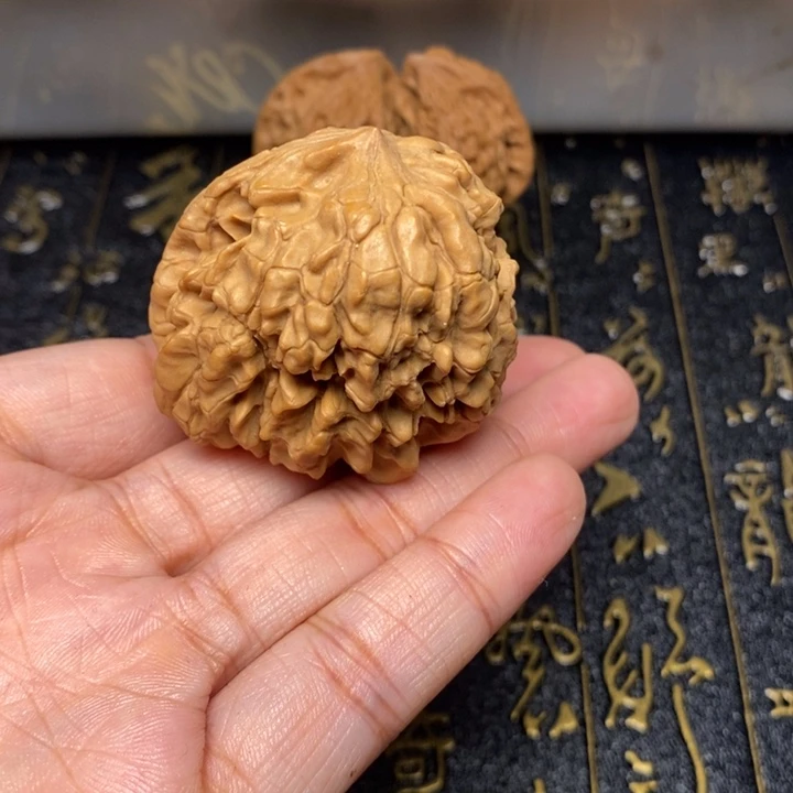 ****人吊坠文玩核桃文玩核桃异形单只