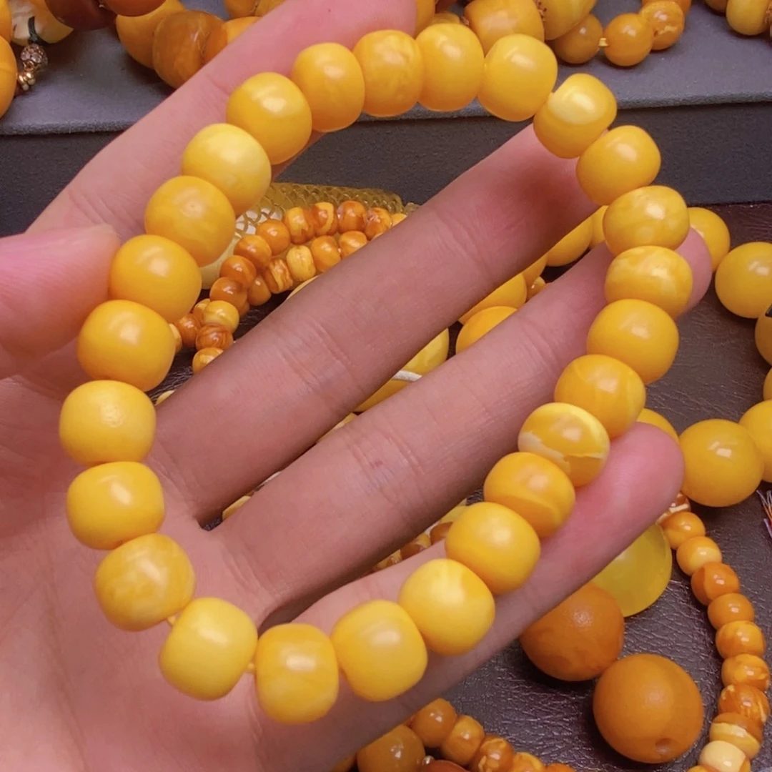 未镶嵌琥珀珠宝奇石