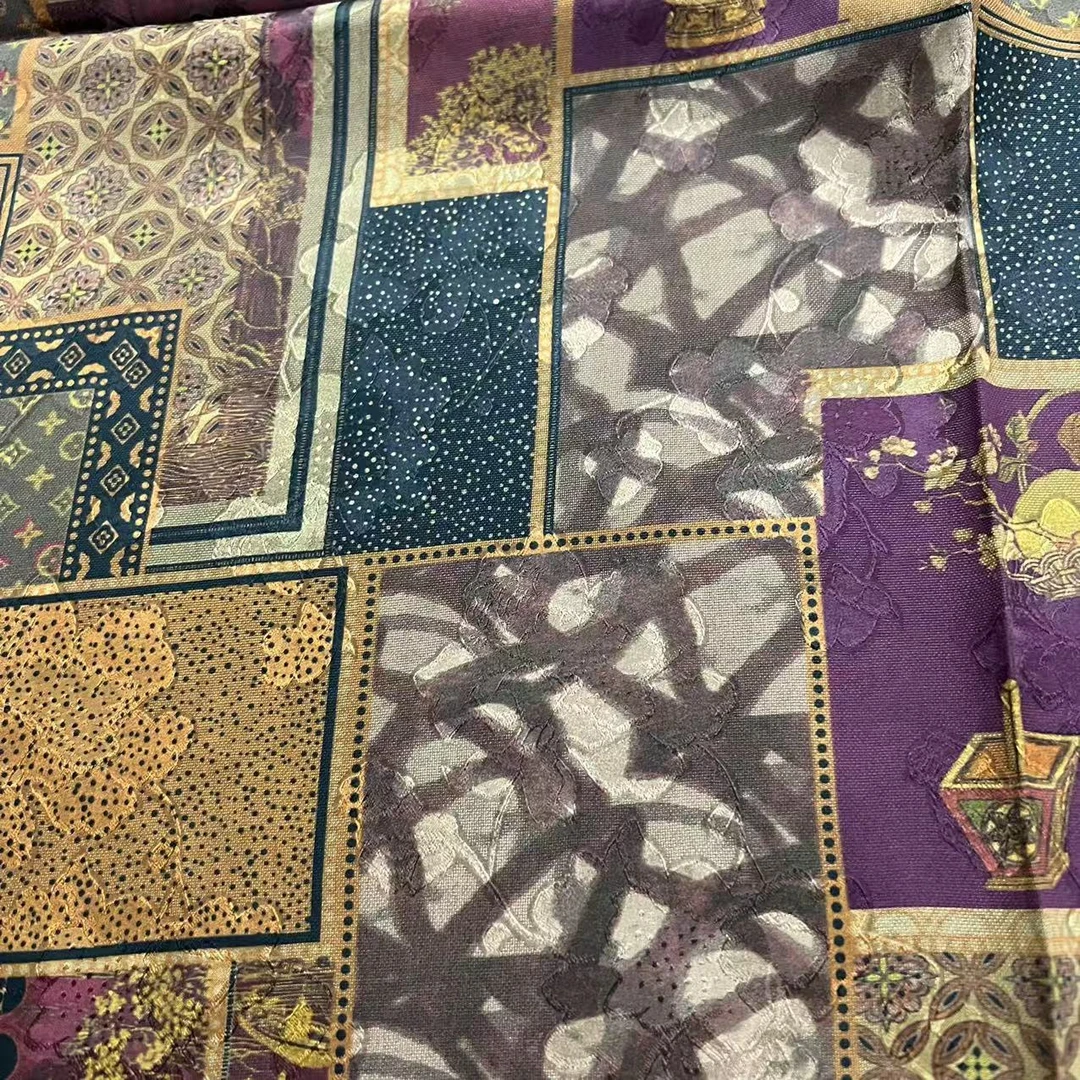 140香云纱方巾-拼图花样 135cm丝巾