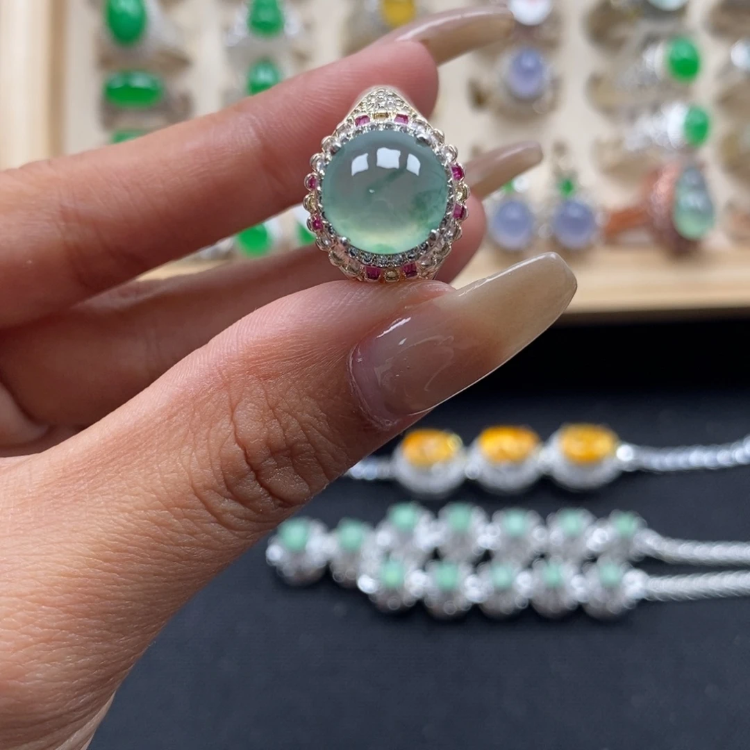 翡翠未镶嵌戒指缅甸天然A货翡翠