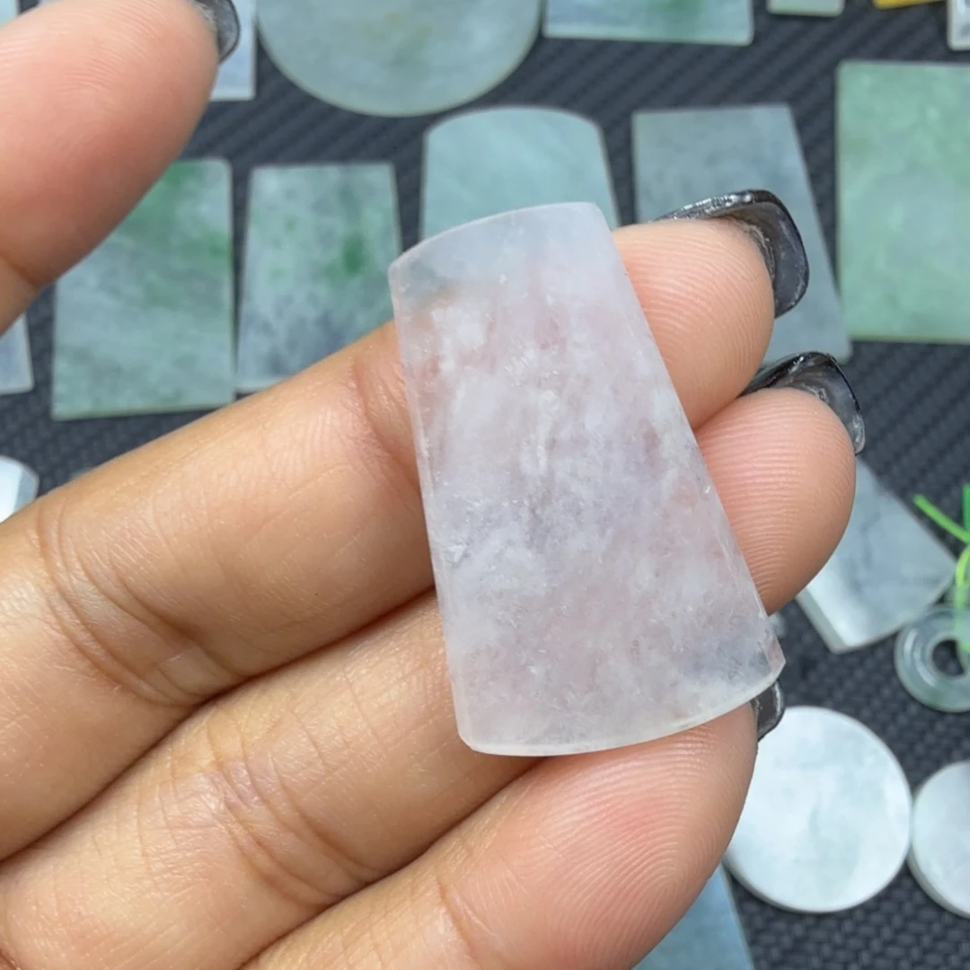 翡翠颈饰未镶嵌天然缅甸a货翡翠