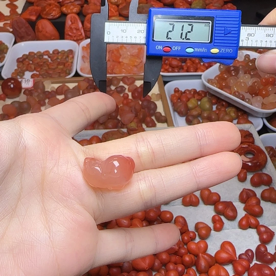 南红玛瑙未镶嵌吊坠(不含链)