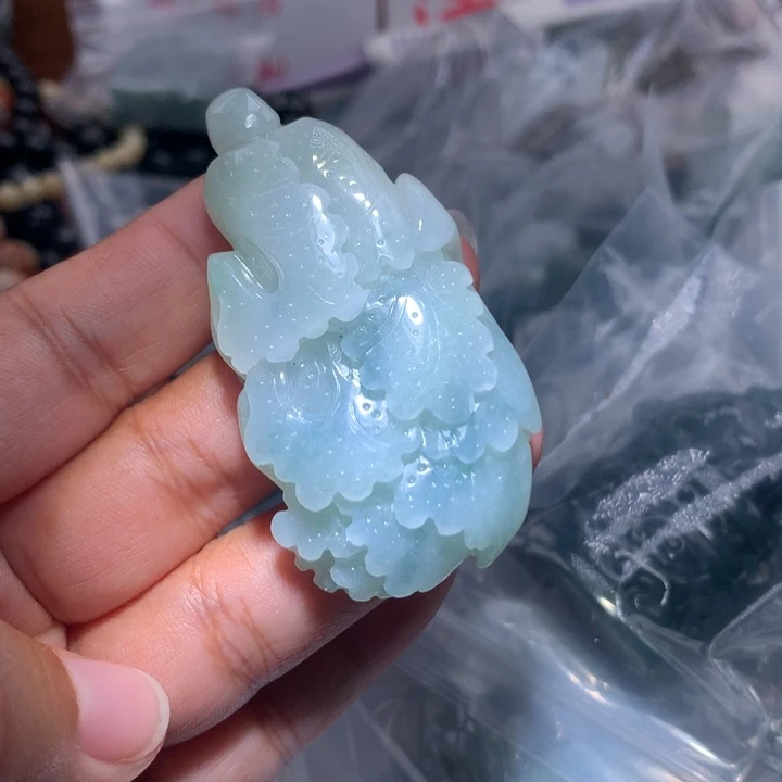 翡翠未镶嵌颈饰保真天然A货翡翠