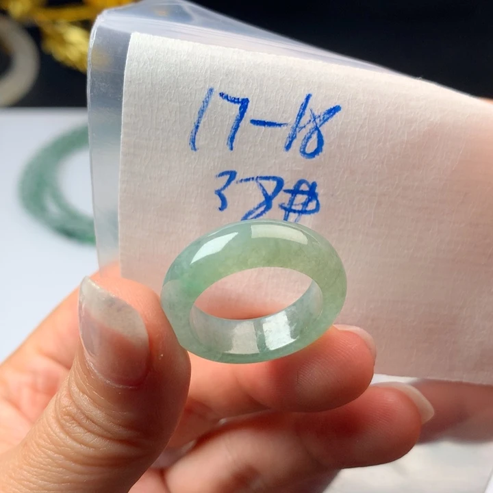 l***y定制翡翠未镶嵌戒圈