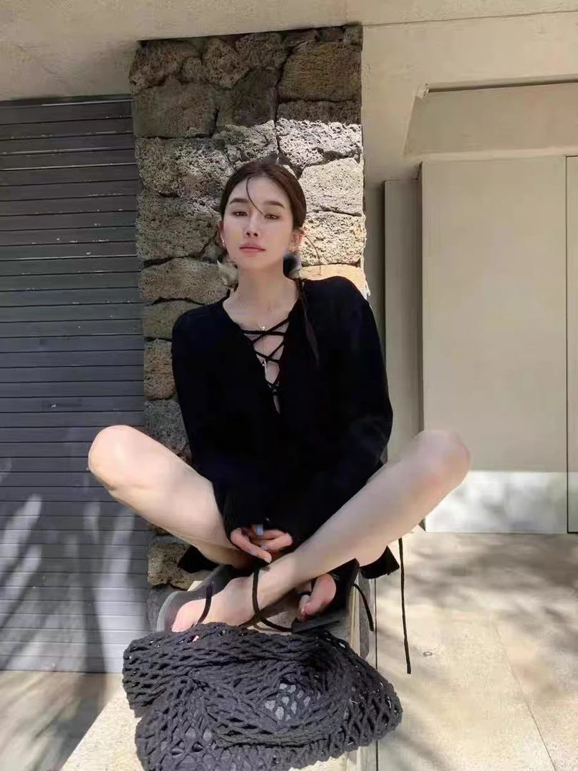 设计感超好看绑带镂空衬衫气质女小众时尚肌理感衬衣(C12-7)703