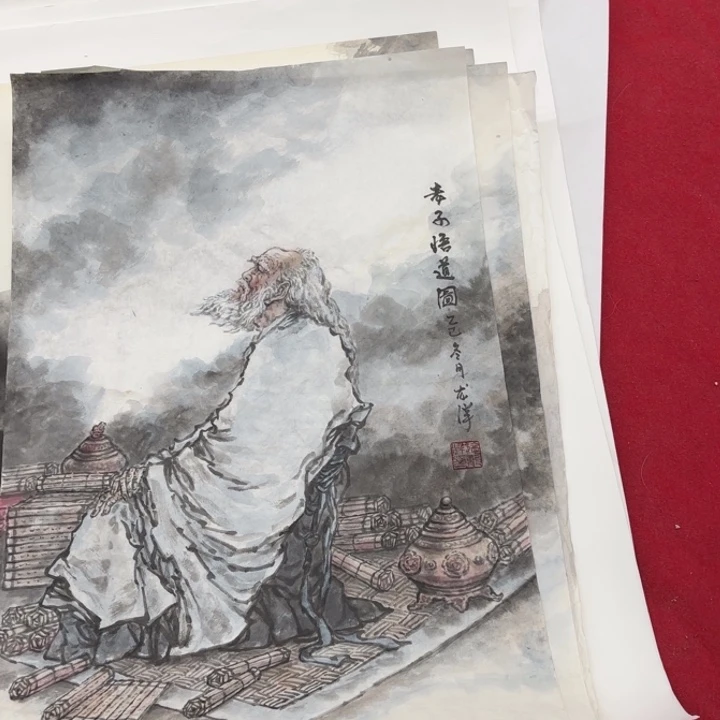 国画花鸟等图案为一体而