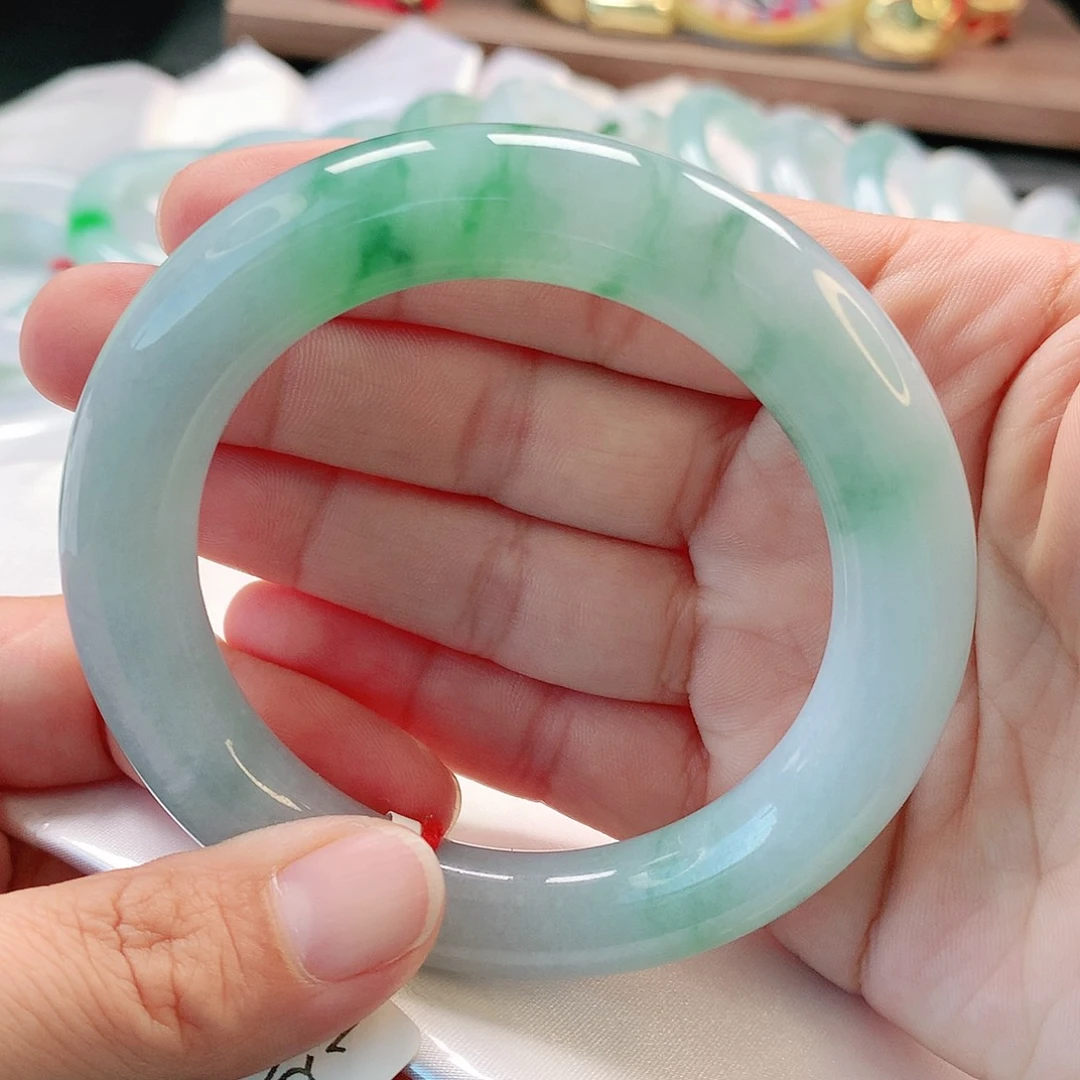 翡翠未镶嵌手镯56胖圆