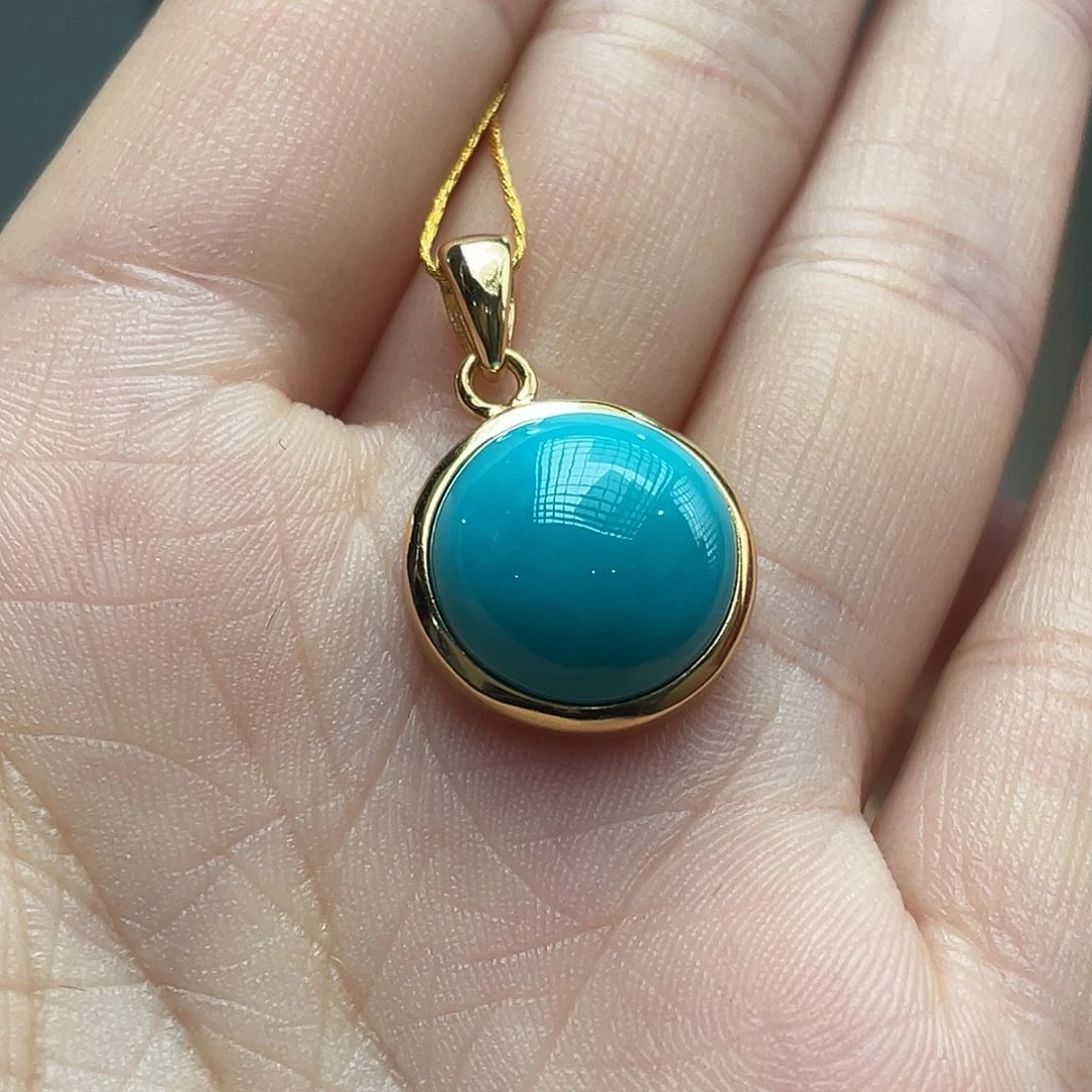 绿松石未镶嵌颈饰