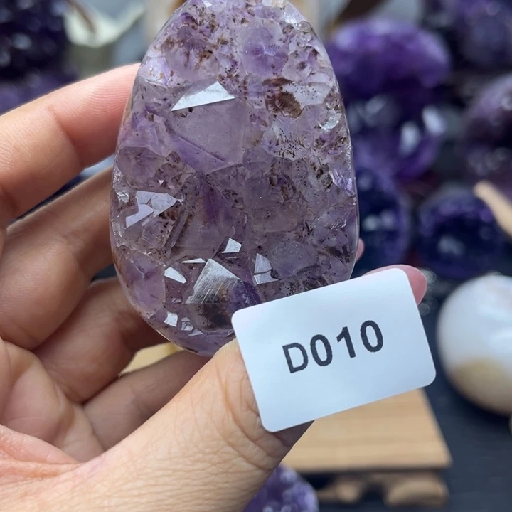 未镶嵌水晶大型摆件（非配饰）