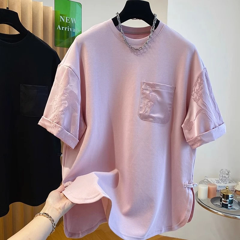 设计感新中式国风刺绣T恤女短袖夏季新款宽松缎面拼接下摆开叉潮