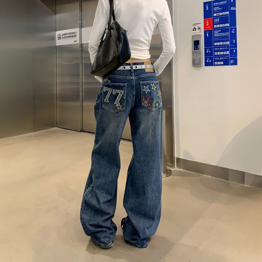 大码美式复古辣妹字母刺绣牛仔裤女秋季新款百搭显瘦直筒拖地长裤
