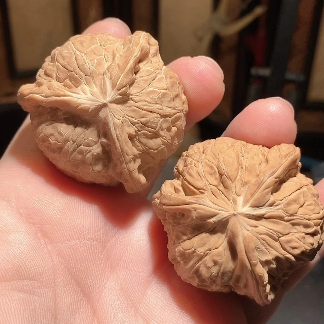 文玩核桃把件46南瓜墩三棱