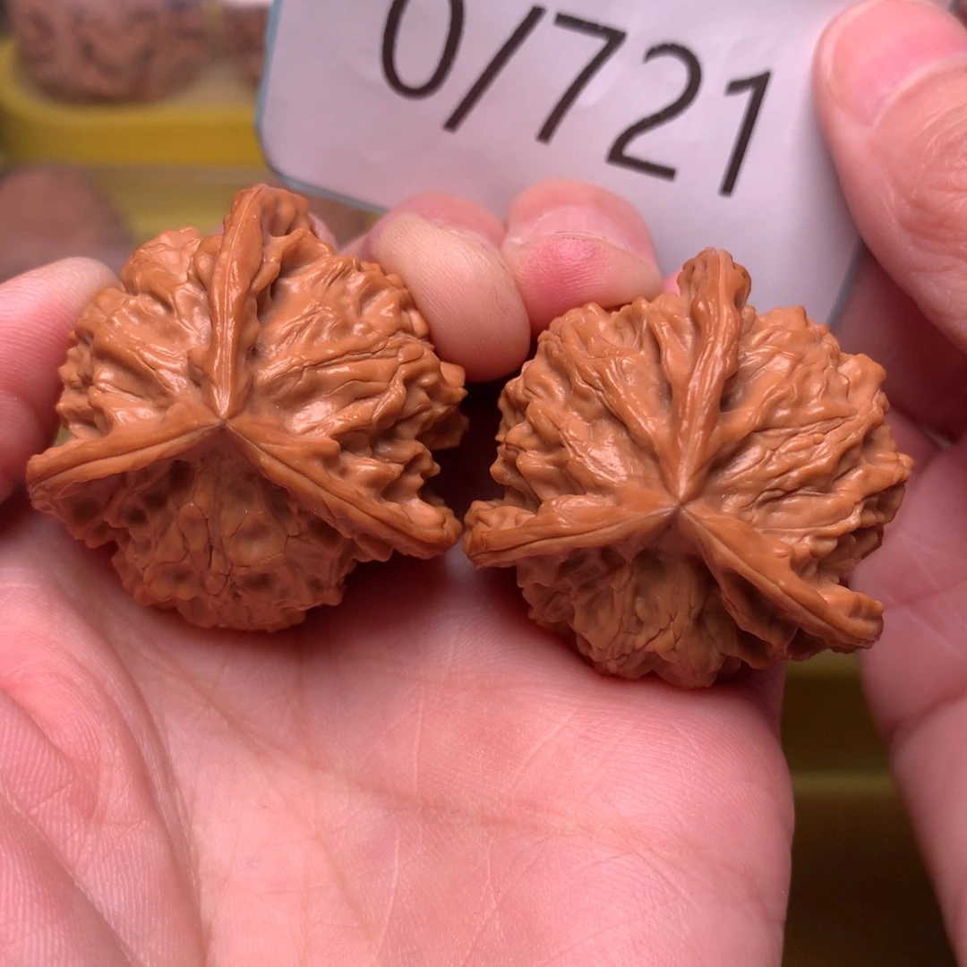 文玩核桃把件盘山球奔35