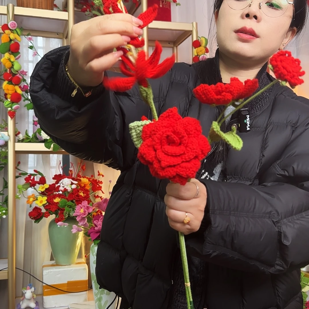 手工钩织设计花束