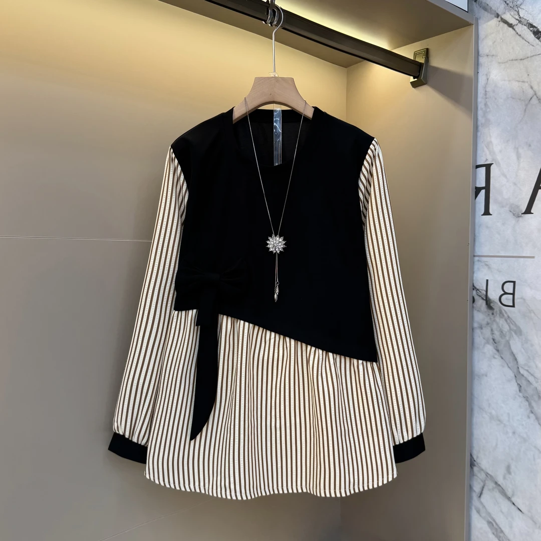2025秋季新款减龄大码穿搭圆领条纹蝴蝶结假两件长袖显瘦百搭8902