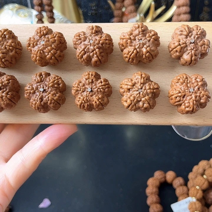 金刚菩提吊坠格*22梅花