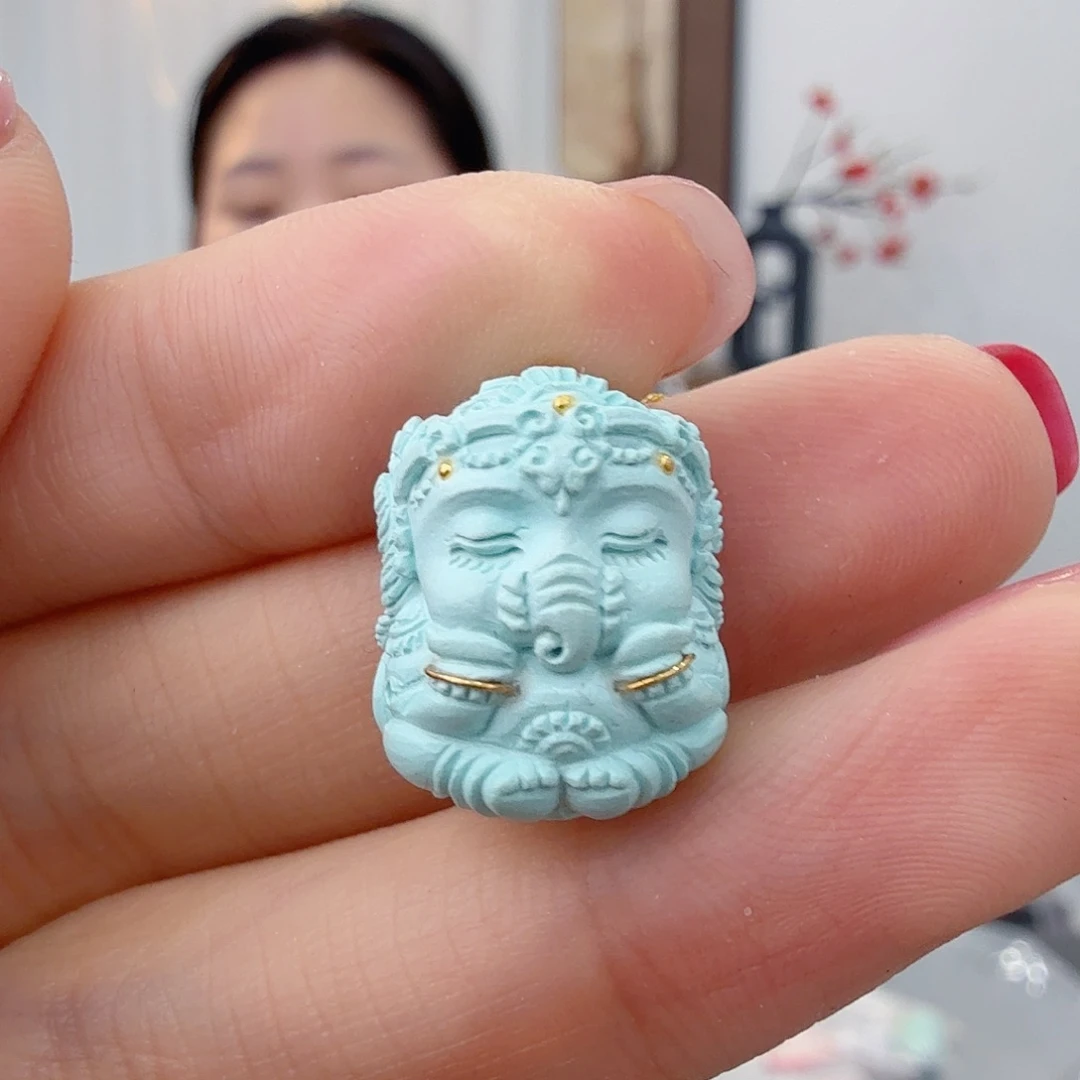 绿松石未镶嵌珠宝奇石