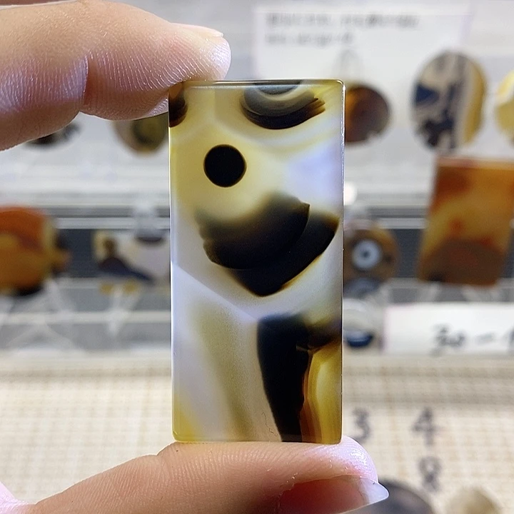 未镶嵌颈饰玛瑙/玉髓