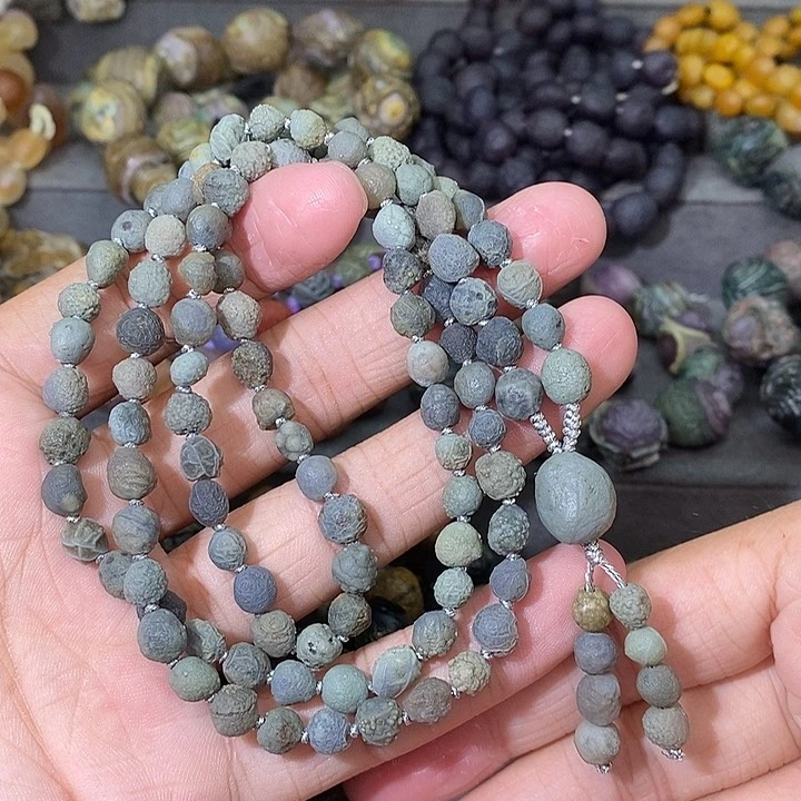 未镶嵌玛瑙/玉髓珠宝奇石