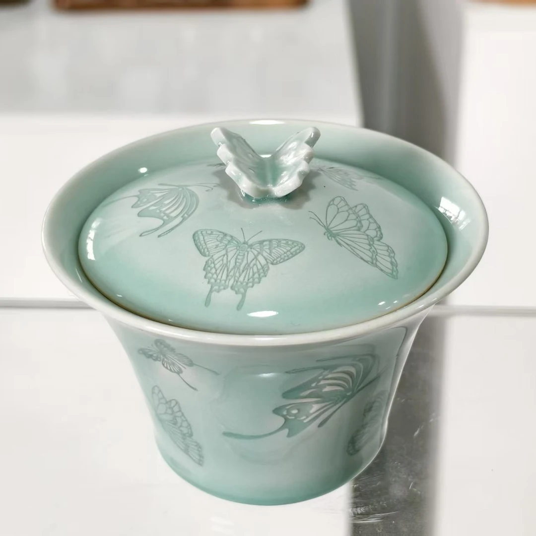 周光勇 龙泉青瓷  蝴蝶盖碗01