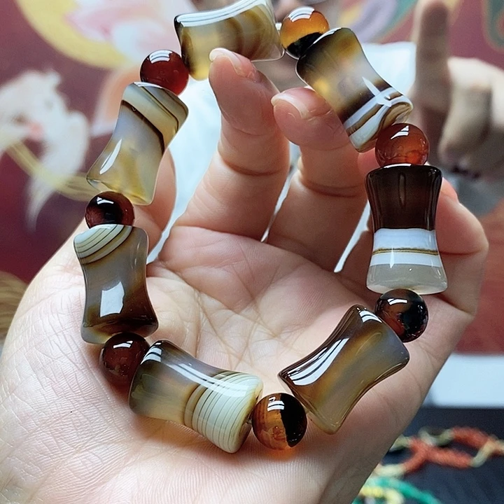 玛瑙/玉髓合金颈饰