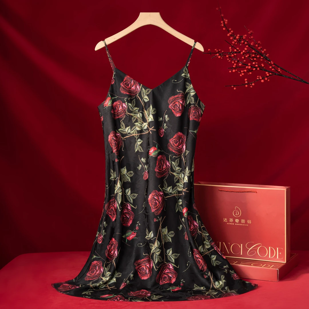 达芬奇密码黑金玫瑰吊带睡裙女款爆款2025新款带胸垫性感睡衣女款