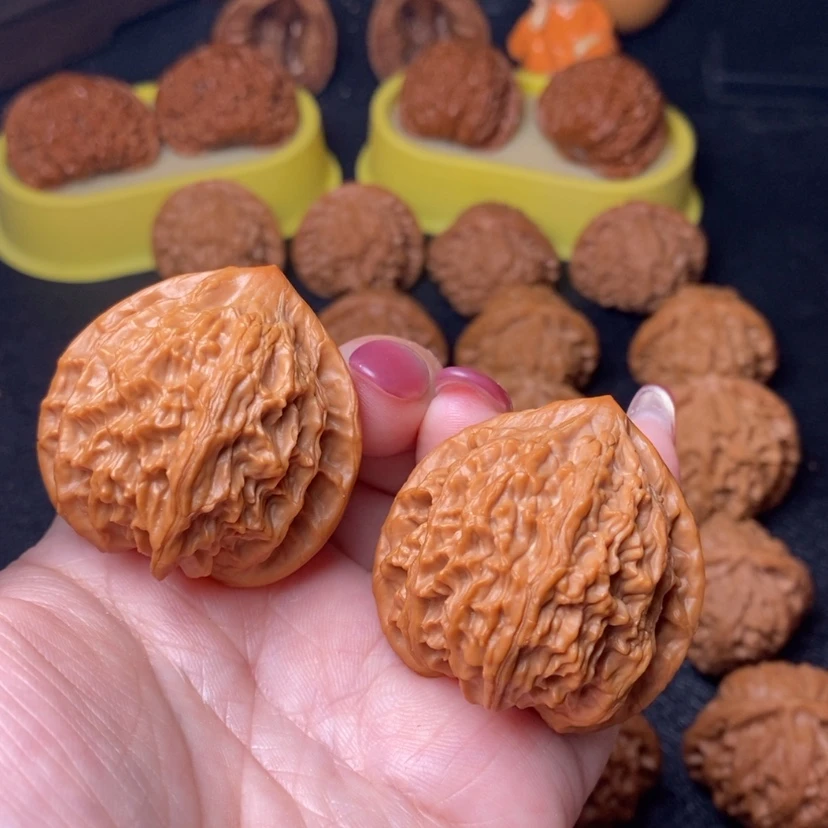 【闪购商品】把件文玩核桃888号血灯笼40.5