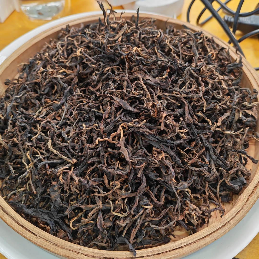 老徐开播福利2025春尾【邦改·红茶·混采】晒红散茶-12月20日【01】