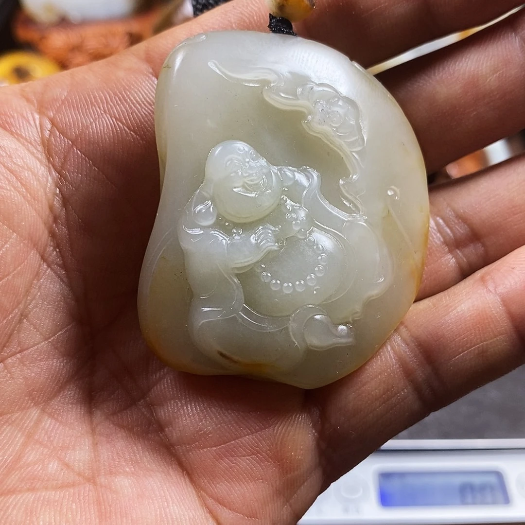 老***司和田玉（子料）未镶嵌挂件