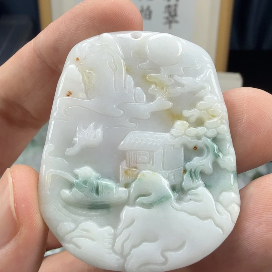 翡翠未镶嵌颈饰翡翠