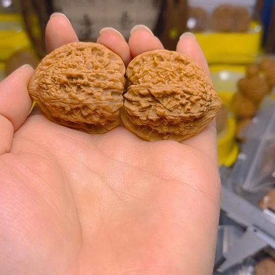 文玩核桃吊坠满天星