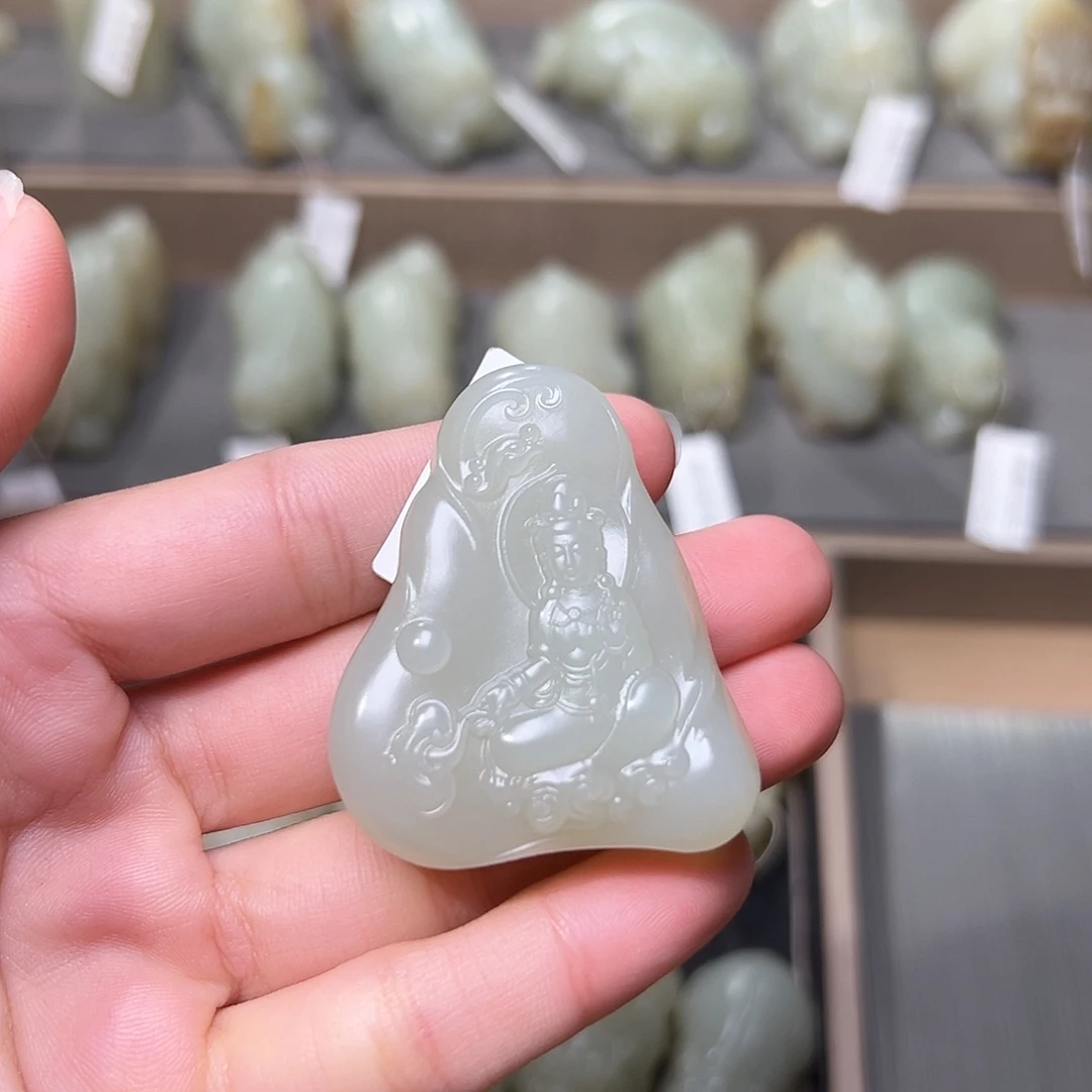 和田玉挂件未镶嵌