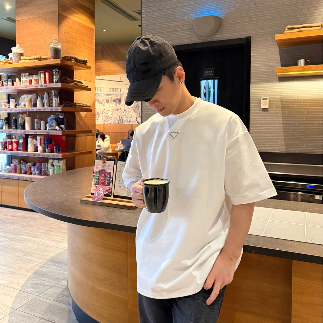 宽松【胸口铜牌三角标短袖】男女同款D28026