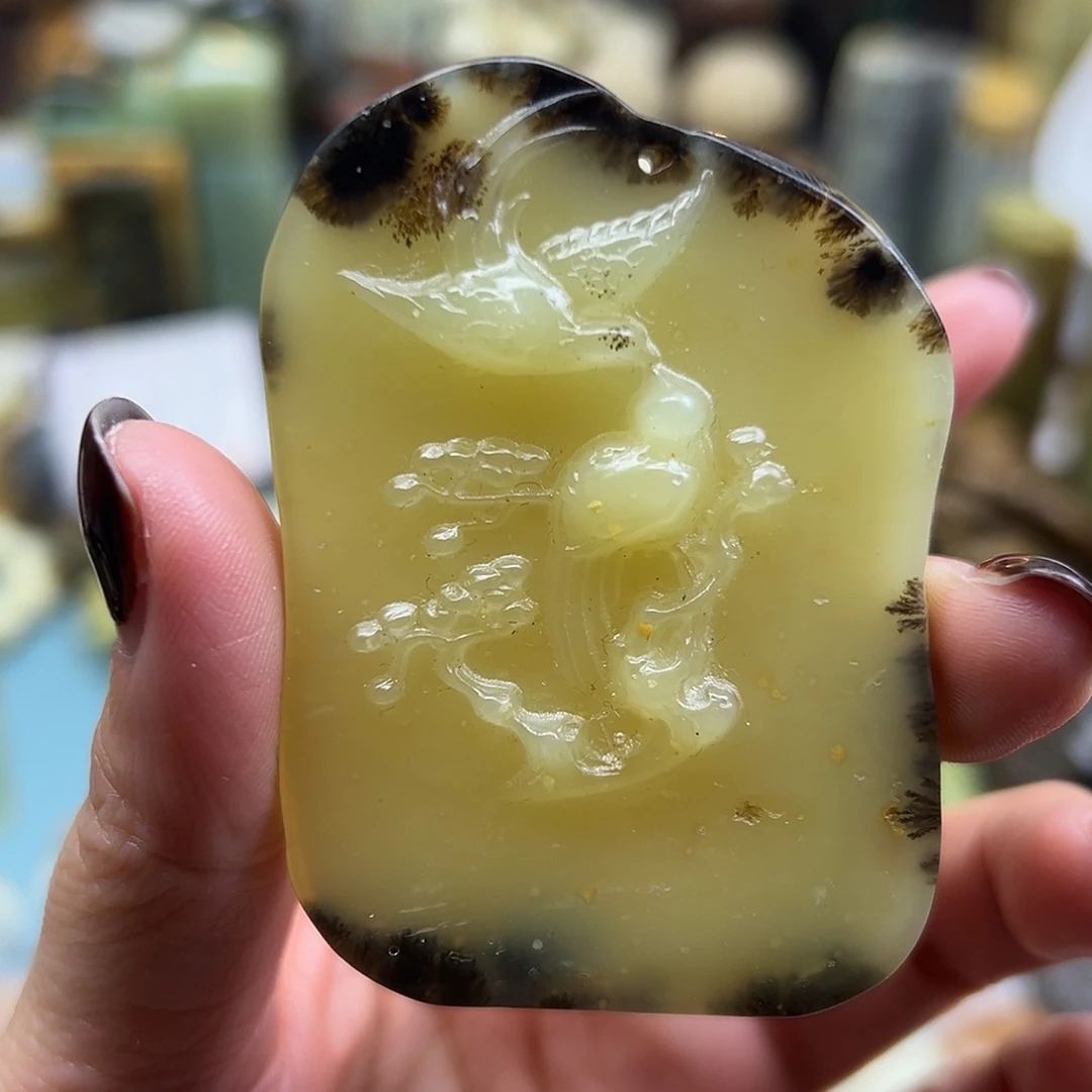 岫玉未镶嵌颈饰辽阳花玉水草喜鹊有棉坑