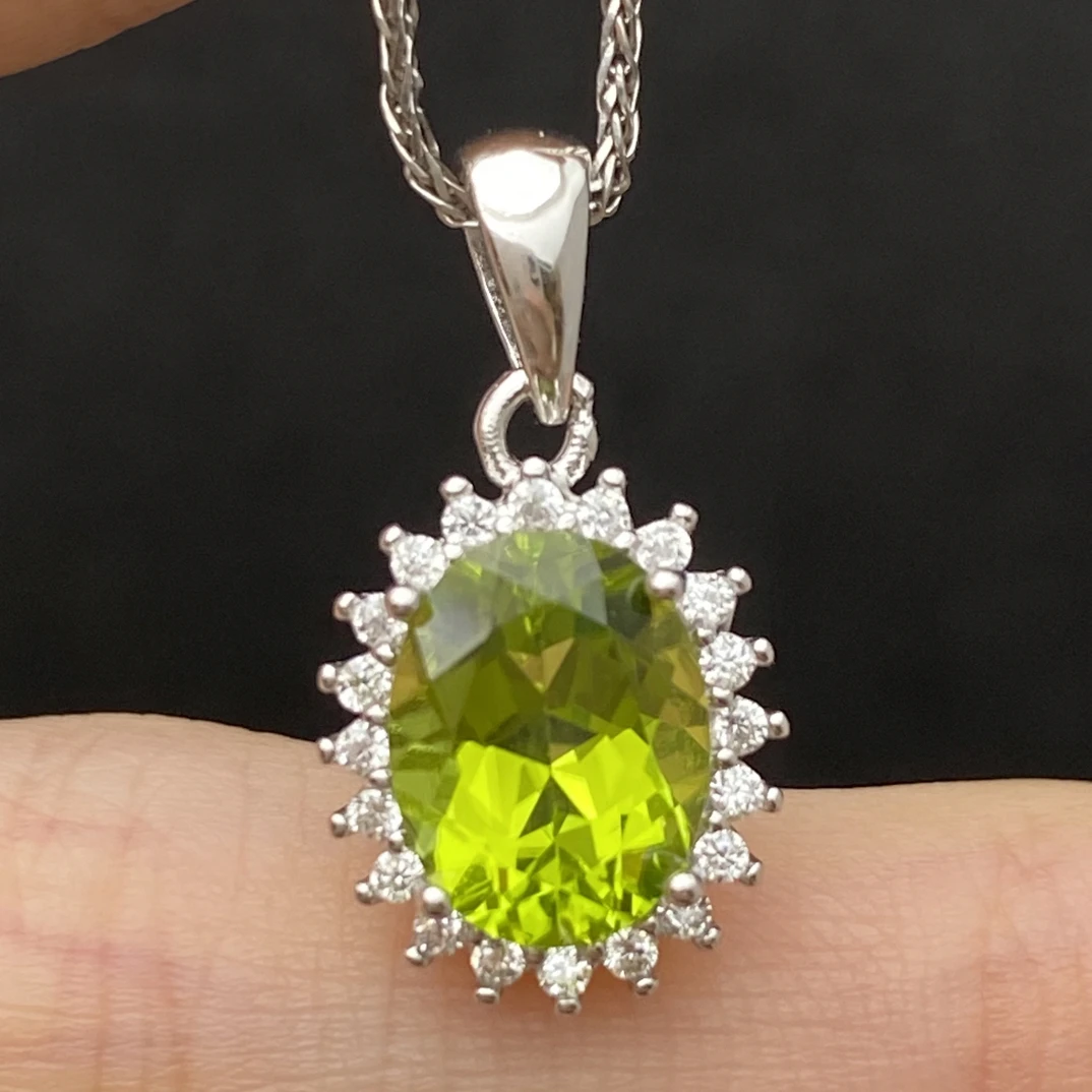 天然橄榄石吊坠（不含链）s925银7*9mm经典戴妃款时尚百搭一物一证A