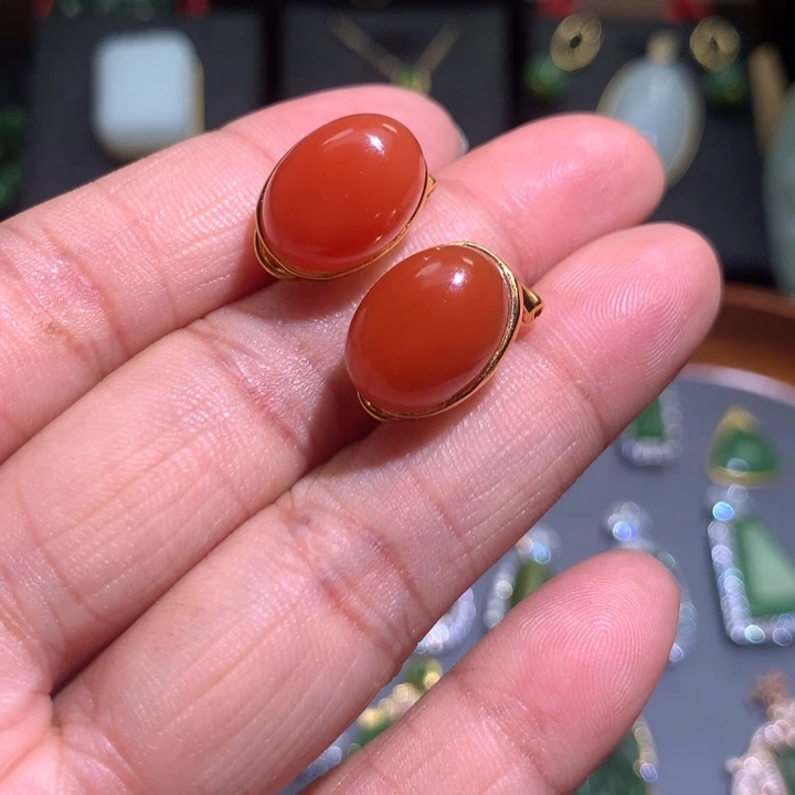 南红玛瑙耳钉银S925镶嵌