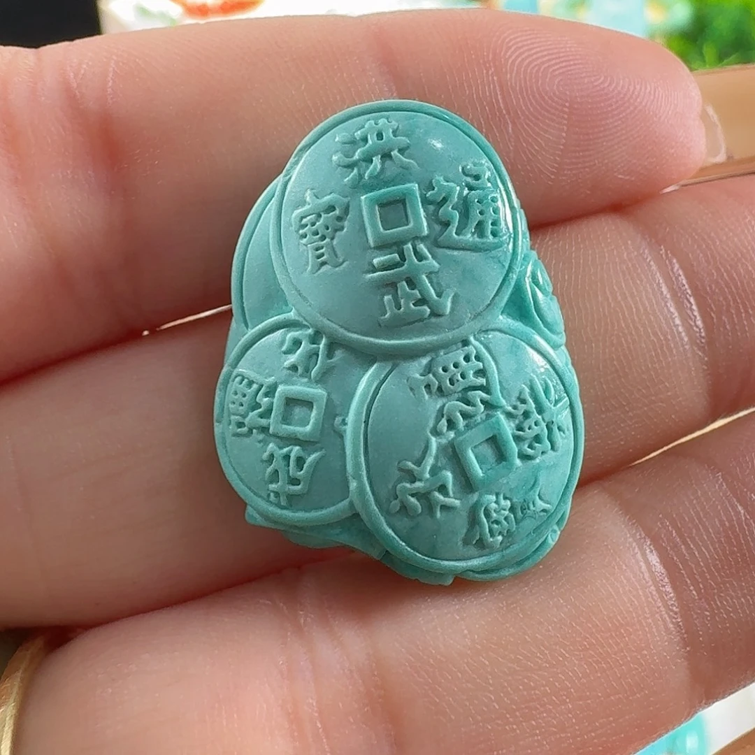 绿松石未镶嵌颈饰