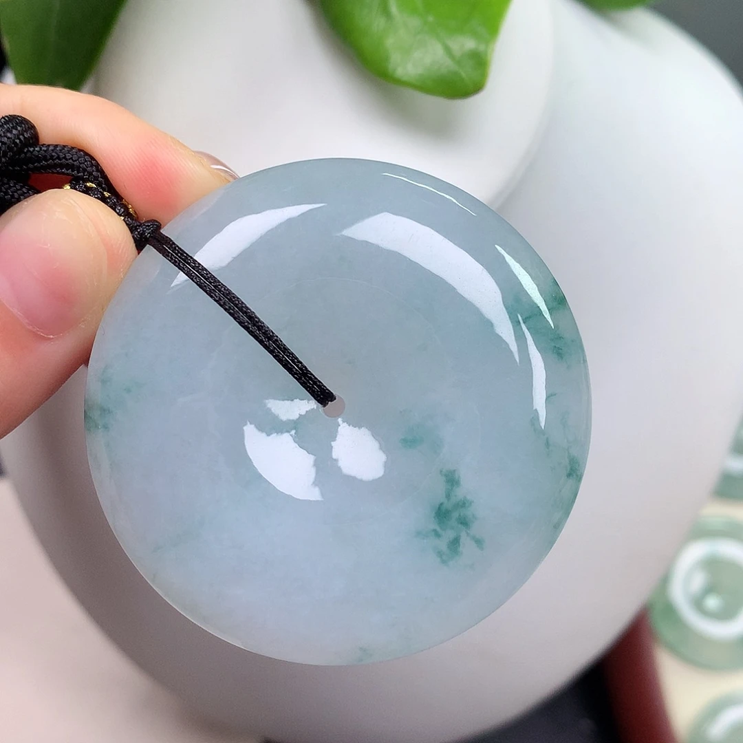 翡翠未镶嵌颈饰平安扣 48.5-9.9mm