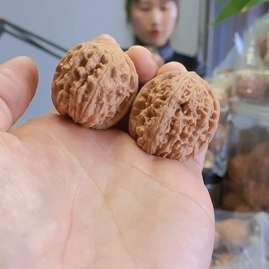 【闪购商品】把件文玩核桃33红锦鲤