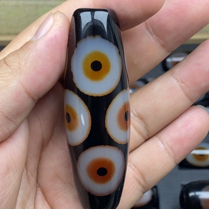 玛瑙/玉髓桶珠未镶嵌心**天九眼玛瑙一个a