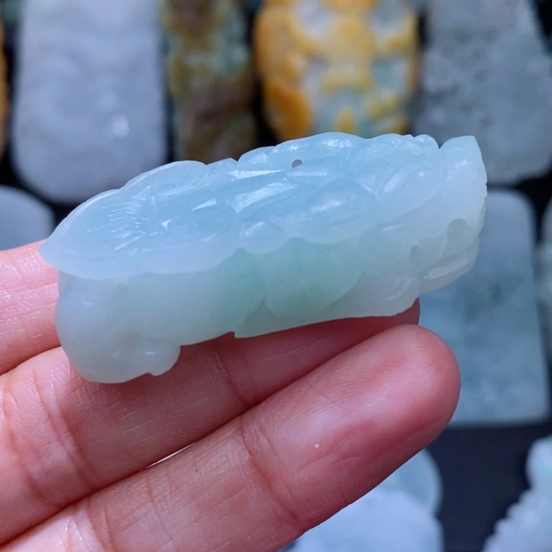 未镶嵌定制翡翠翡翠