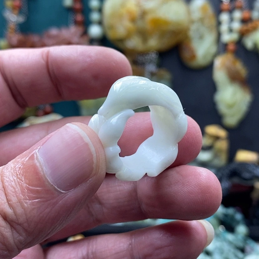 【闪购商品】蛇纹石玉戒指未镶嵌