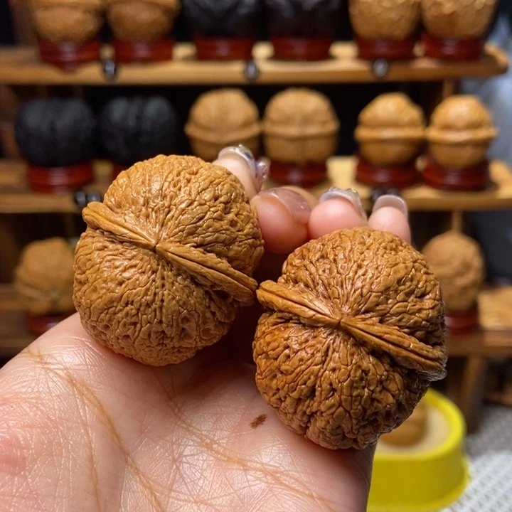 文玩核桃吊坠脑纹24