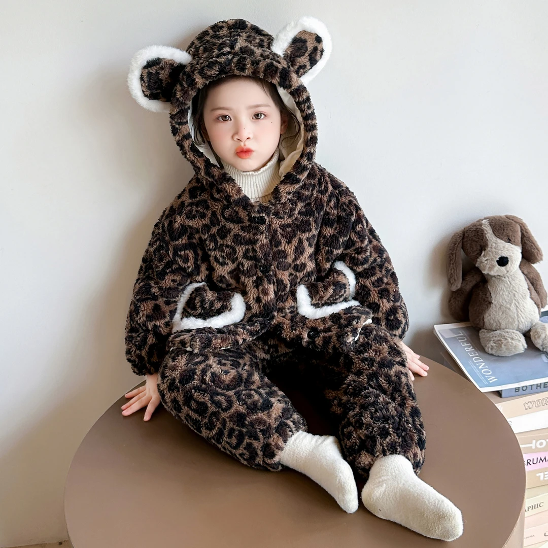女童三层夹棉家居服套装冬季加绒加厚女宝法兰绒保暖豹纹连帽睡衣