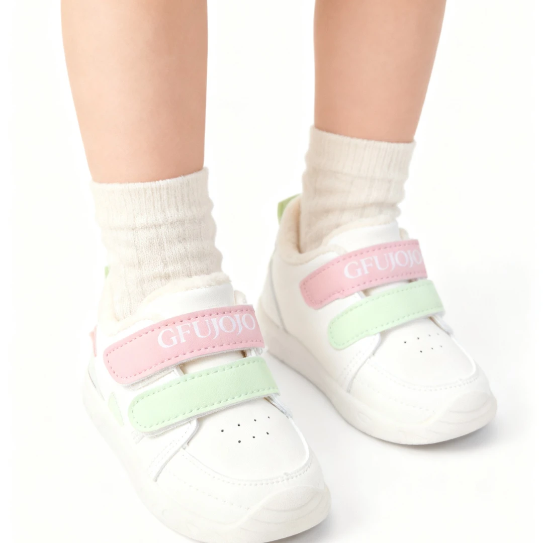 119冬季季时尚休闲风镂空透气学步鞋软底休闲高质感穿搭