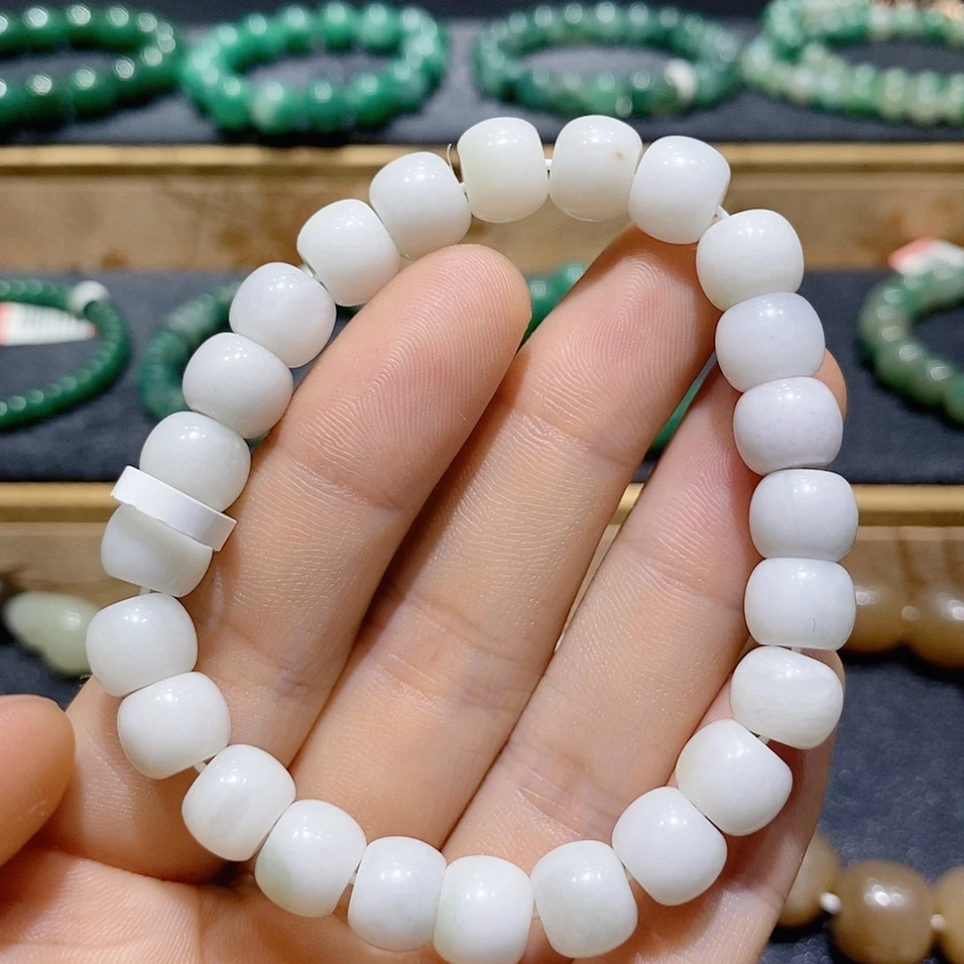 独山玉未镶嵌手串