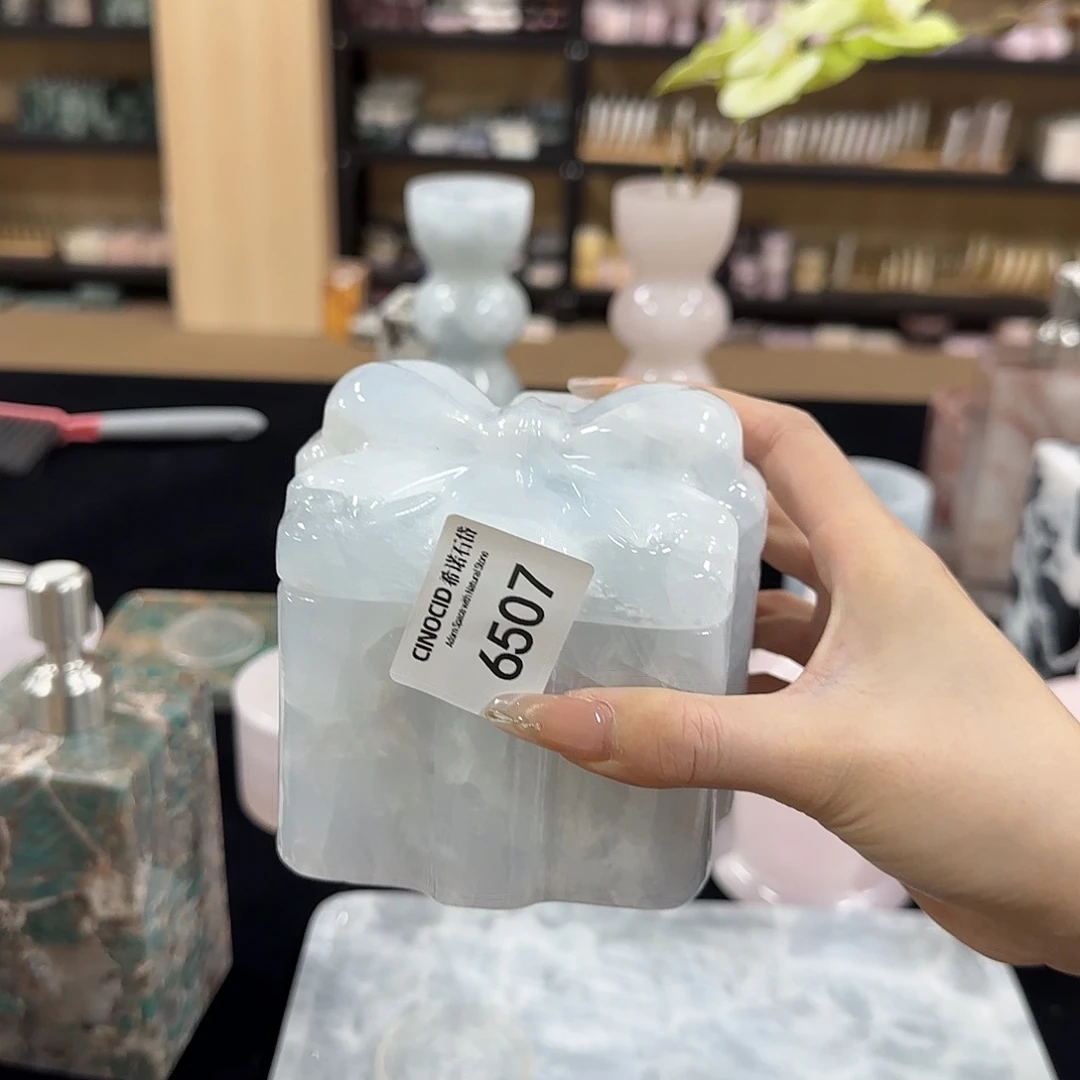 嘻*?蝴蝶结罐6507