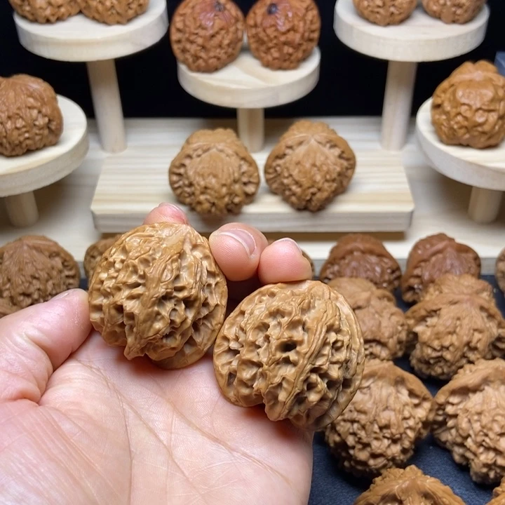 文玩核桃把件39原桩苹果