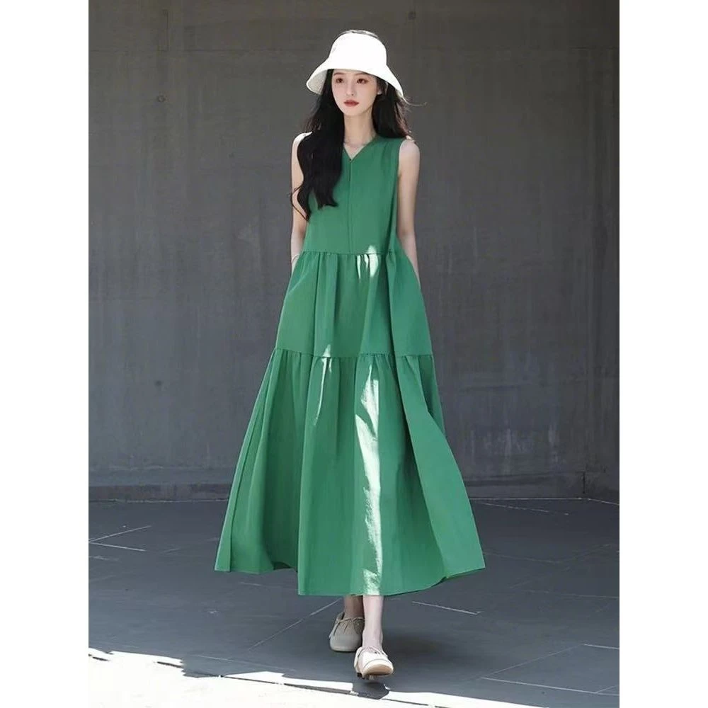 春夏新款高级感气质民族风绿色无袖连衣裙宽松遮肉爆款长裙夏季